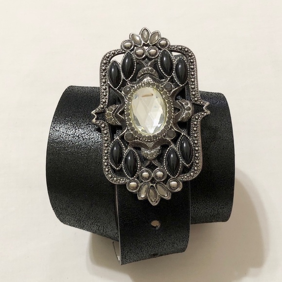 Express Women’s Black Faux Leather Belt, Fancy Rectangle Buckle with Crystals- M - Picture 1 of 17